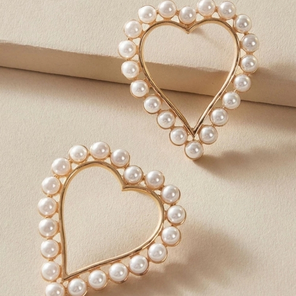 Gold Hoop heart earrings white faux pearl boho drop beaded coquette 💖2/$30 - Picture 5 of 16